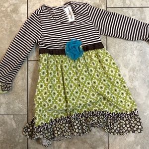 Stripes and Flowers 🌸